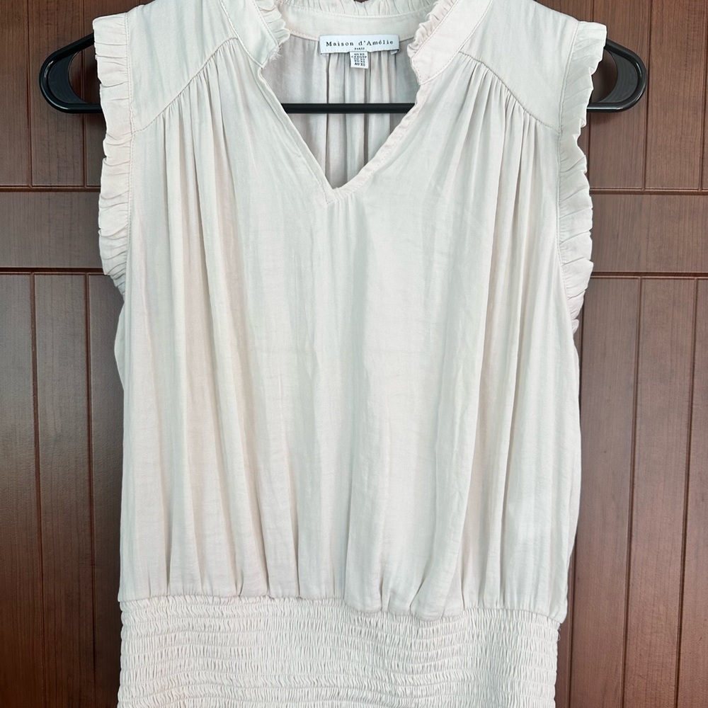 Women's Tan Sleeveless Shirt